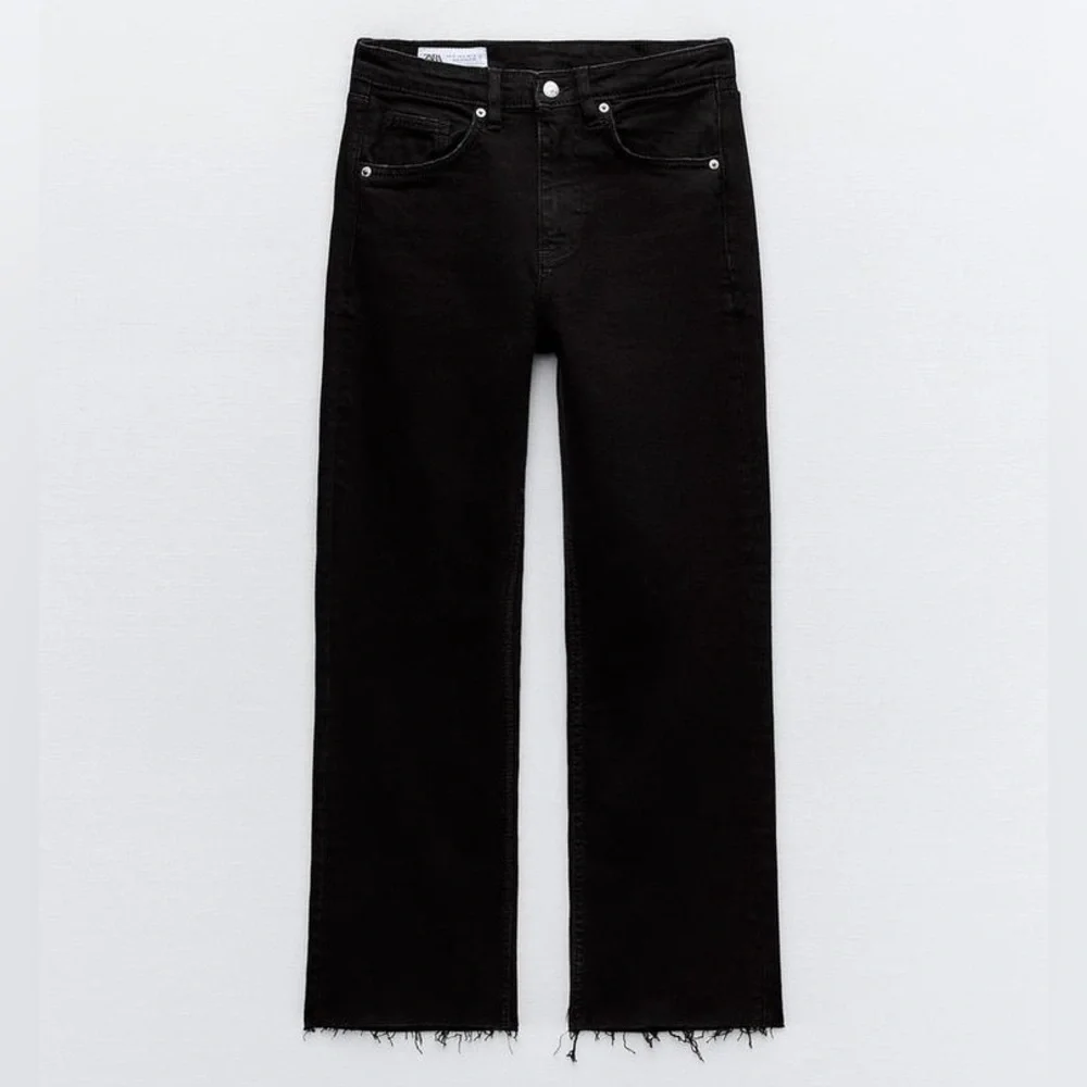 Women's Black Jeans - Picture 1 of 16